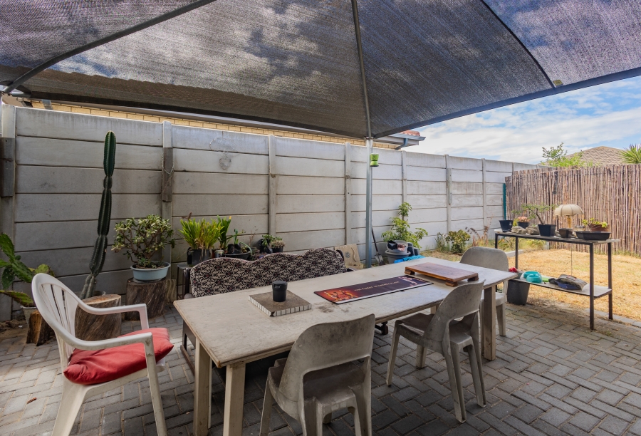 3 Bedroom Property for Sale in Viking Village Western Cape